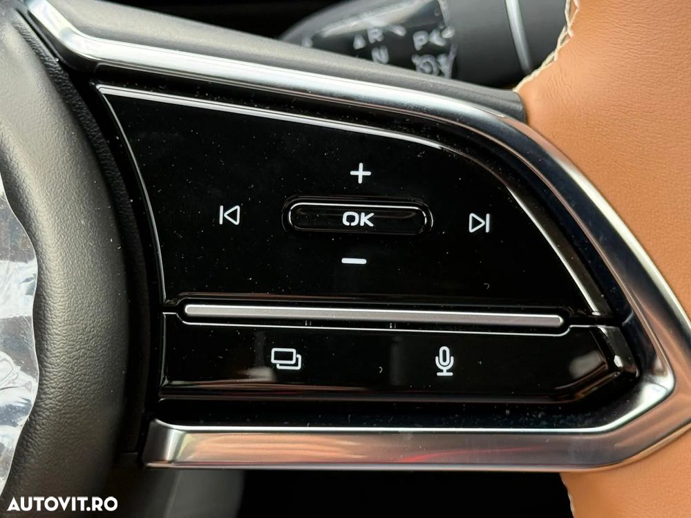 Mazda 6e EV Long Range Takumi Plus - 17