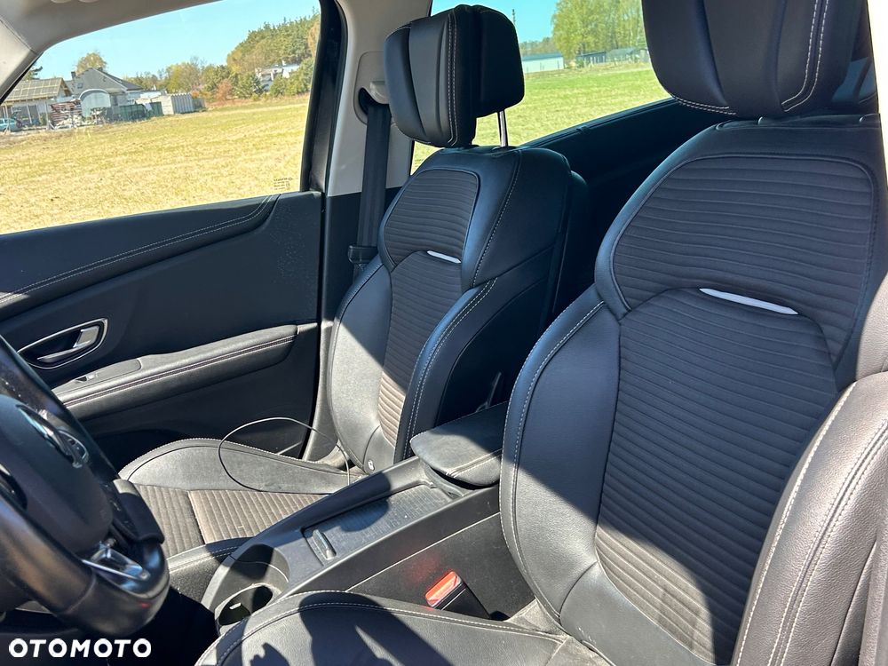 Renault Scenic ENERGY dCi 160 EDC BOSE EDITION - 16