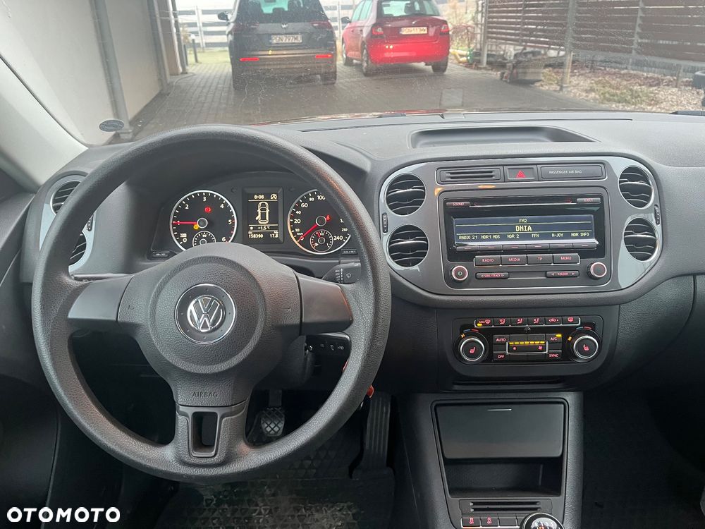 Volkswagen Tiguan 2.0 TDI SCR BlueMotion Technology Trend & Fun - 11