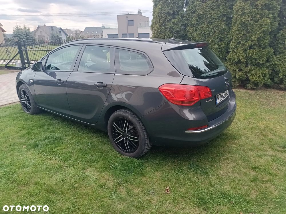 Opel Astra 1.7 CDTI - 5