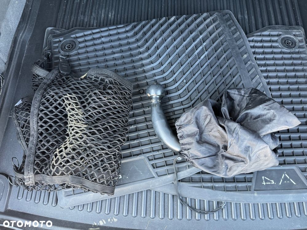 Audi A4 Allroad - 24