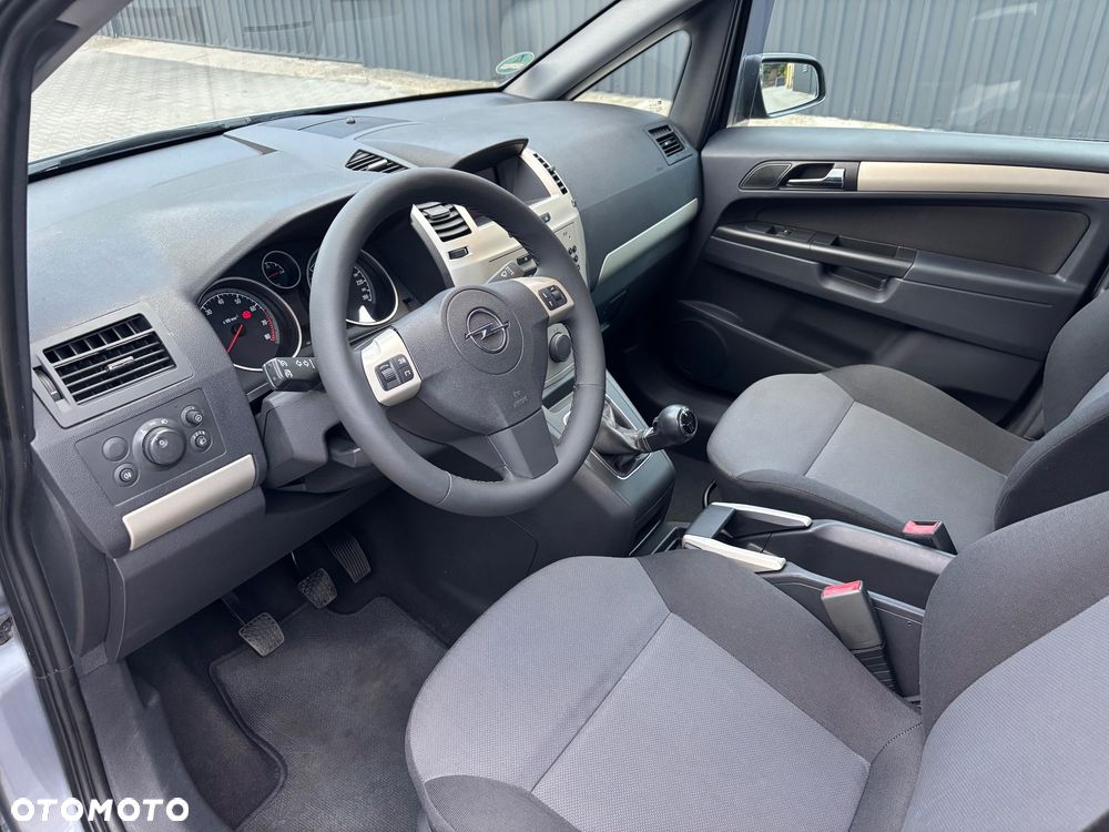 Opel Zafira 1.8 Enjoy - 6