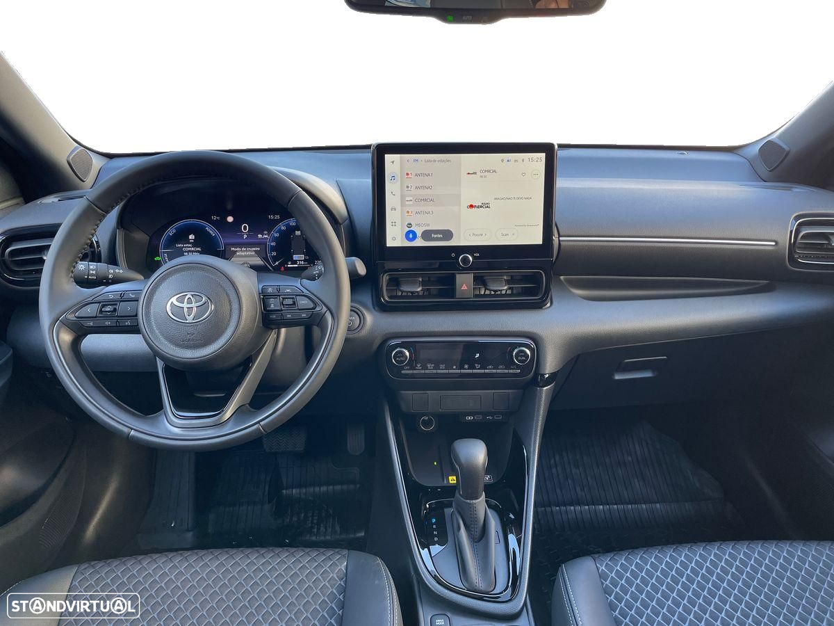Toyota Yaris - 8