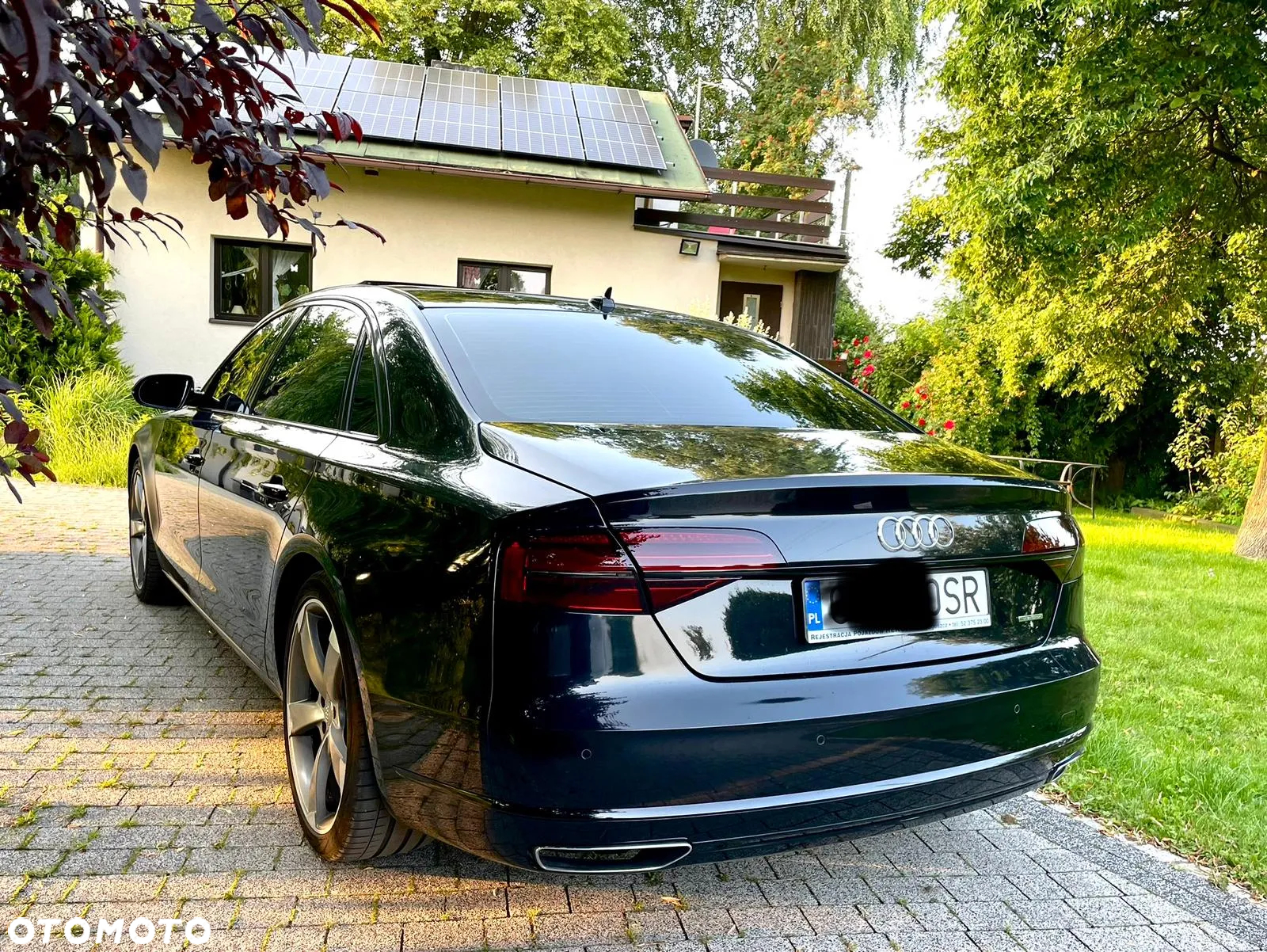 Audi A8 - 4