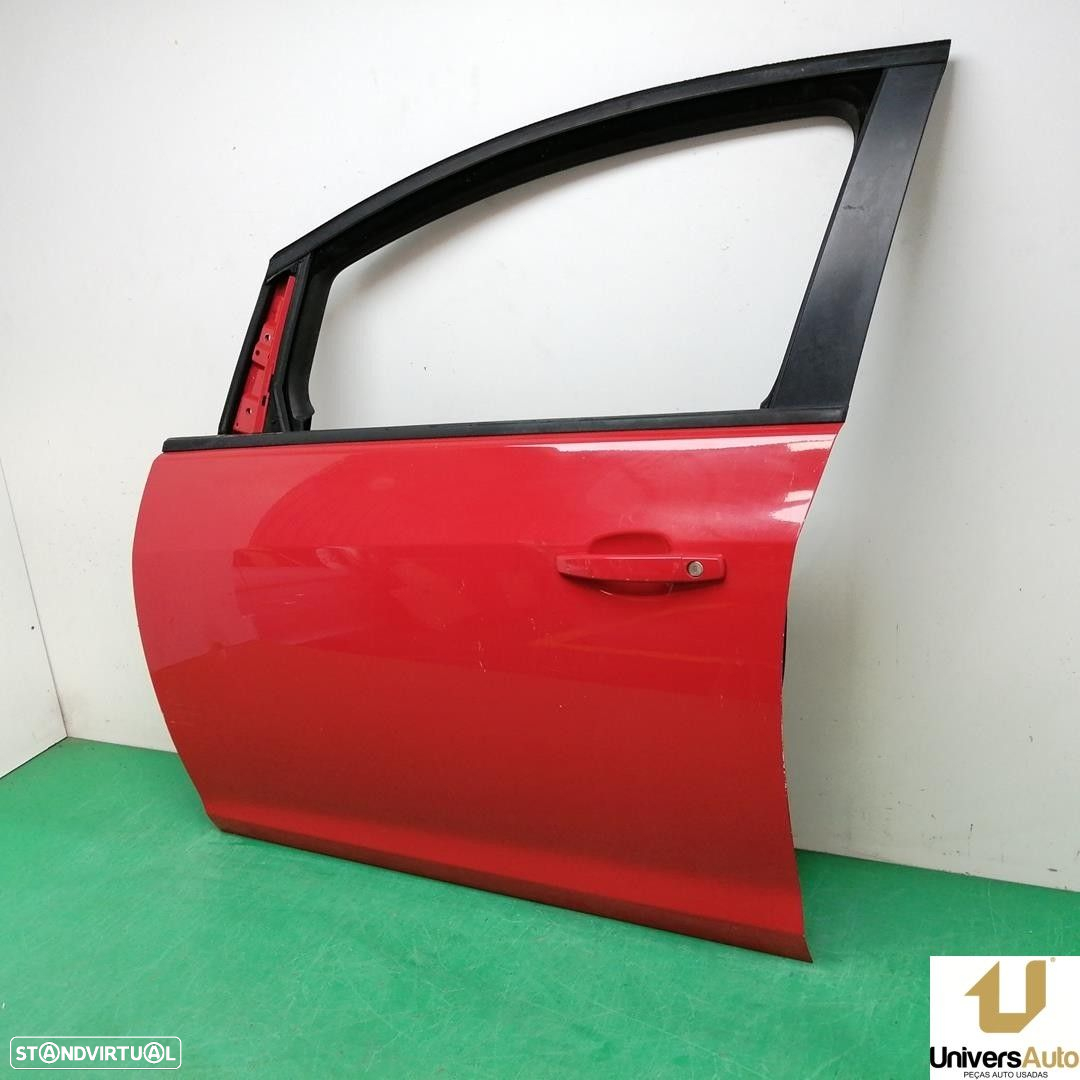 PORTA FRONTAL ESQUERDA OPEL ASTRA J SPORTS TOURER 2011 - - 2