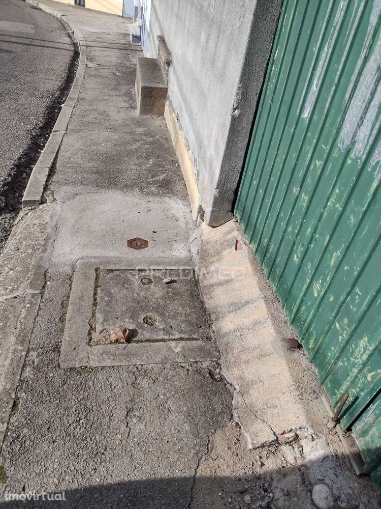 Terreno Urbano com 1.560 m2 em Alpiarça, Santarém. - Grande imagem: 4/12