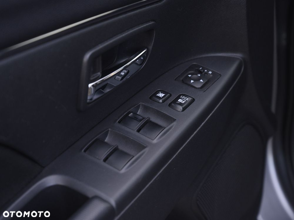 Mitsubishi ASX - 17