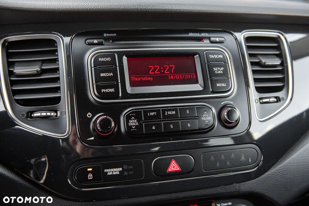 Kia Carens 1.7 CRDi M 7os - 20