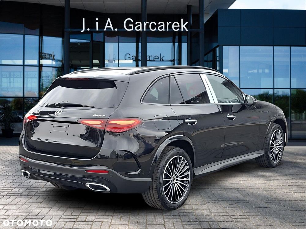 Mercedes-Benz GLC - 6