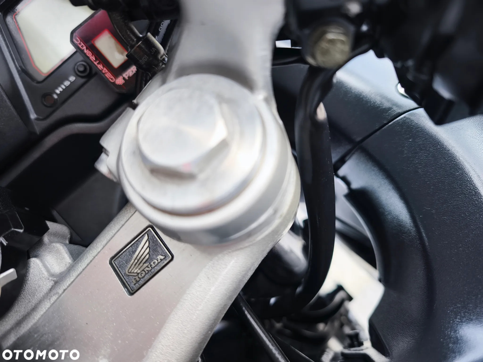 Honda CBR - 13