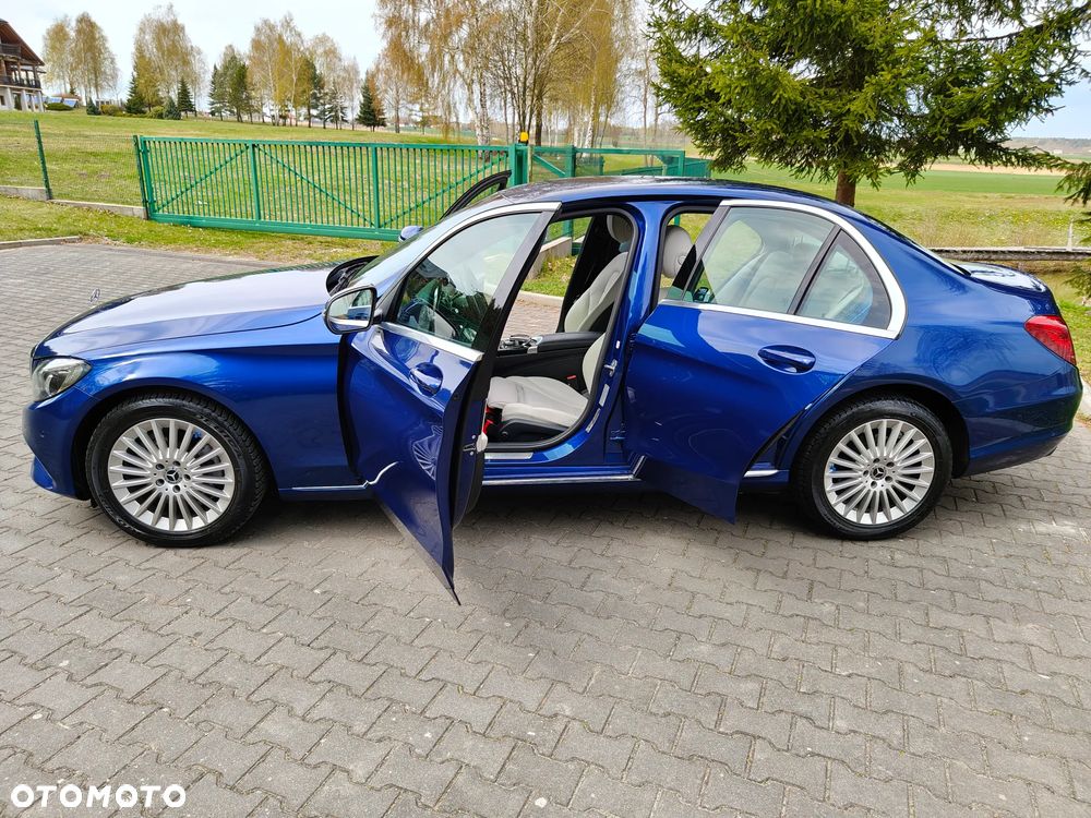 Mercedes-Benz Klasa C - 31