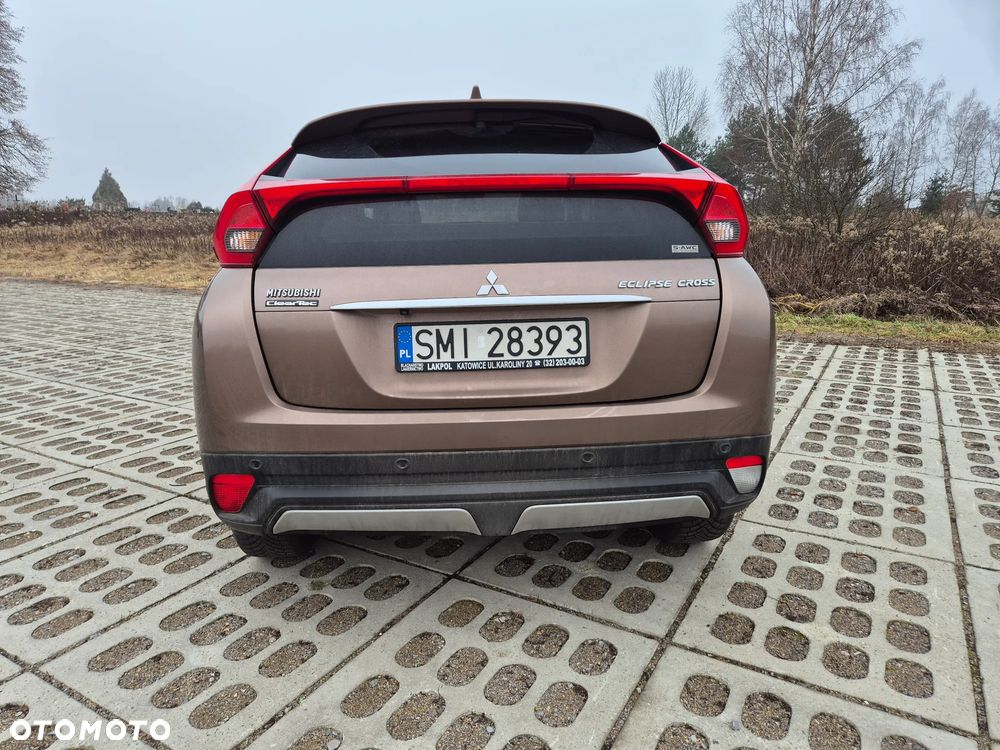 Mitsubishi Eclipse Cross 1.5 T GPF Intense Pro CVT 4WD - 6