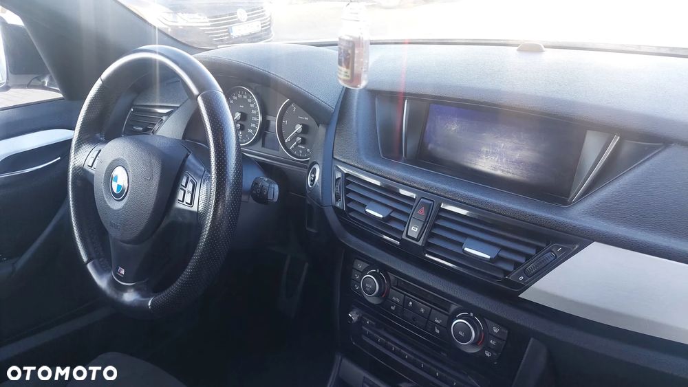 BMW X1 sDrive18d M Sport sport - 28