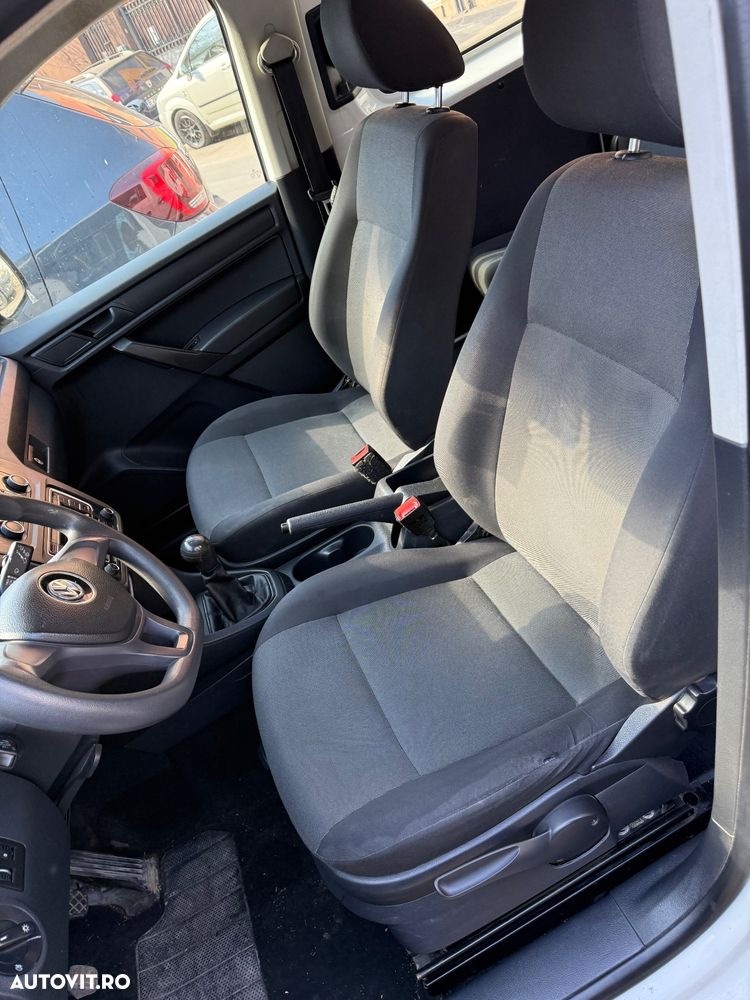 Volkswagen Caddy Maxi 2.0 TDI 75 kW Life - 24