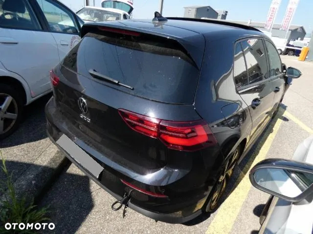 Volkswagen Golf VIII 2.0 TDI GTD DSG - 2