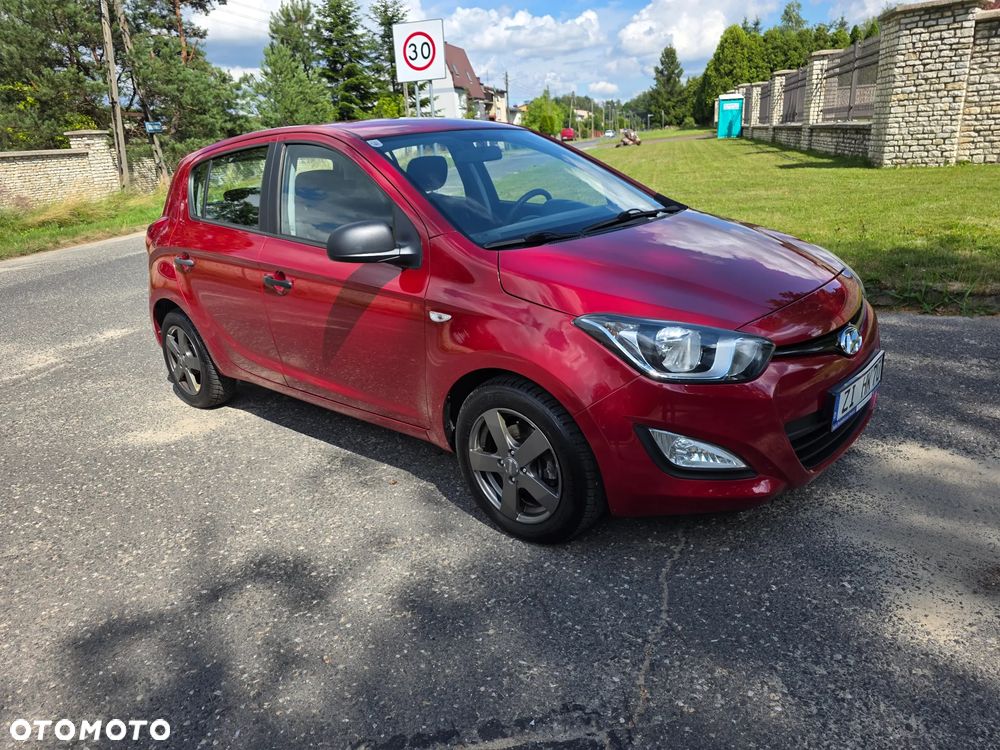 Hyundai i20 1.2 Trend - 25