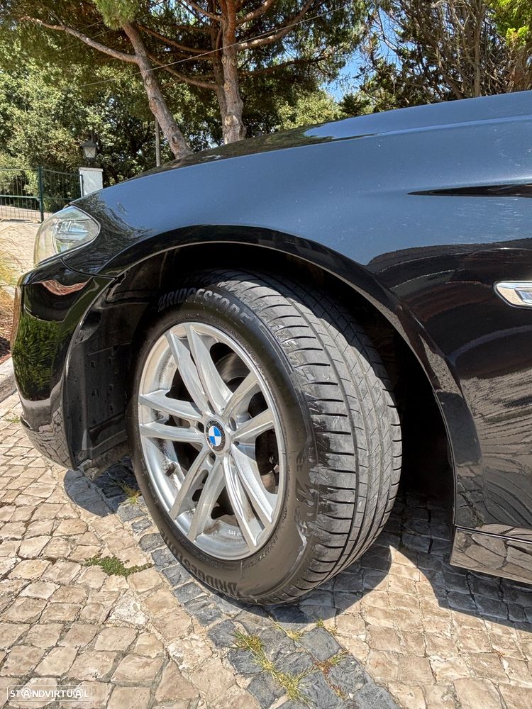 BMW 520 d Touring Luxury Line - 10