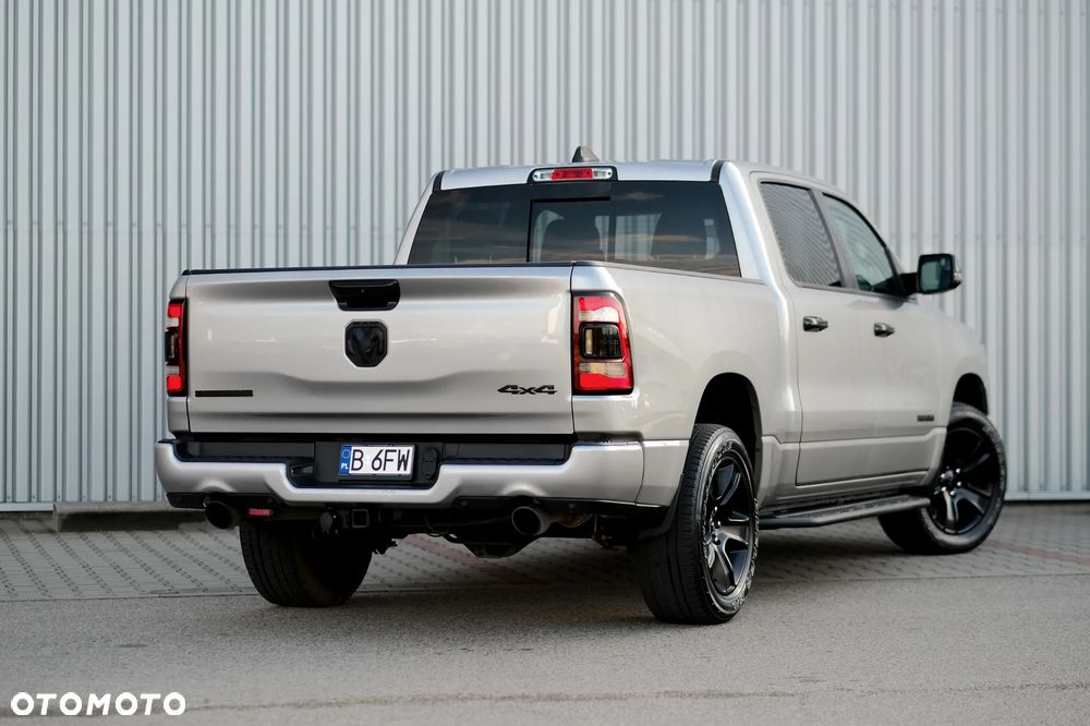 RAM 1500 5.7 Crew Cab Bighorn - 30