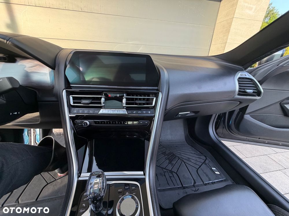 BMW Seria 8 M850i xDrive - 20