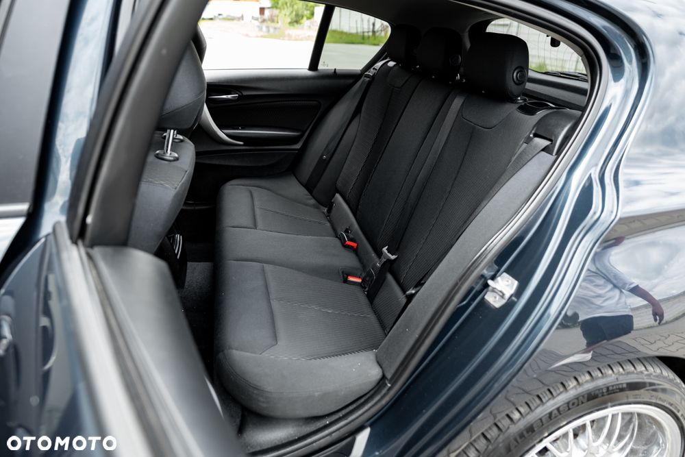 BMW Seria 1 116d EfficientDynamics - 21