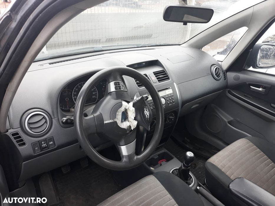 Dezmembrez suzuki sx4 1.9d si 1.6b 4x4 - 4