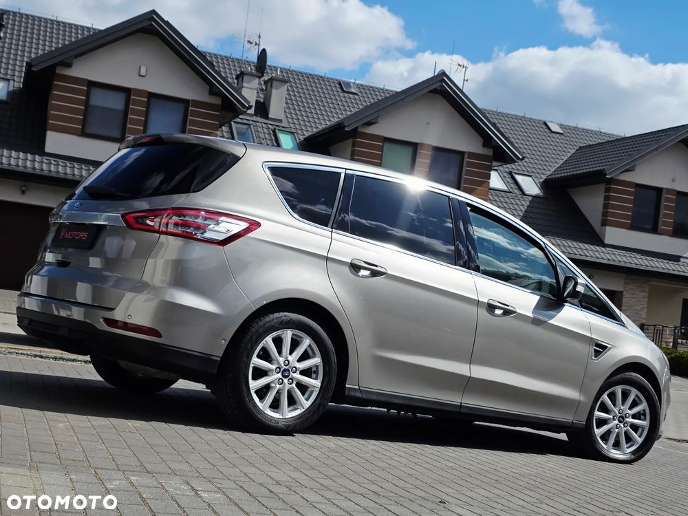 Ford S-Max 2.0 TDCi Titanium PowerShift - 29