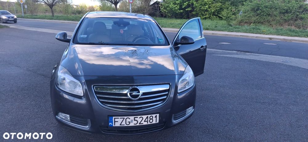 Opel Insignia 2.8 T V6 Cosmo 4x4 - 1