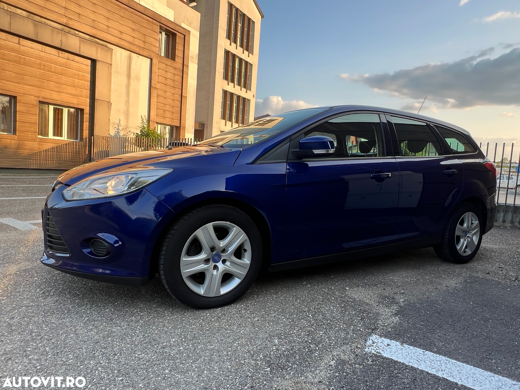Ford Focus 1.6 TDCI DPF Trend - 11