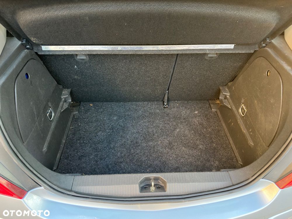 Opel Corsa 1.3 CDTI - 10