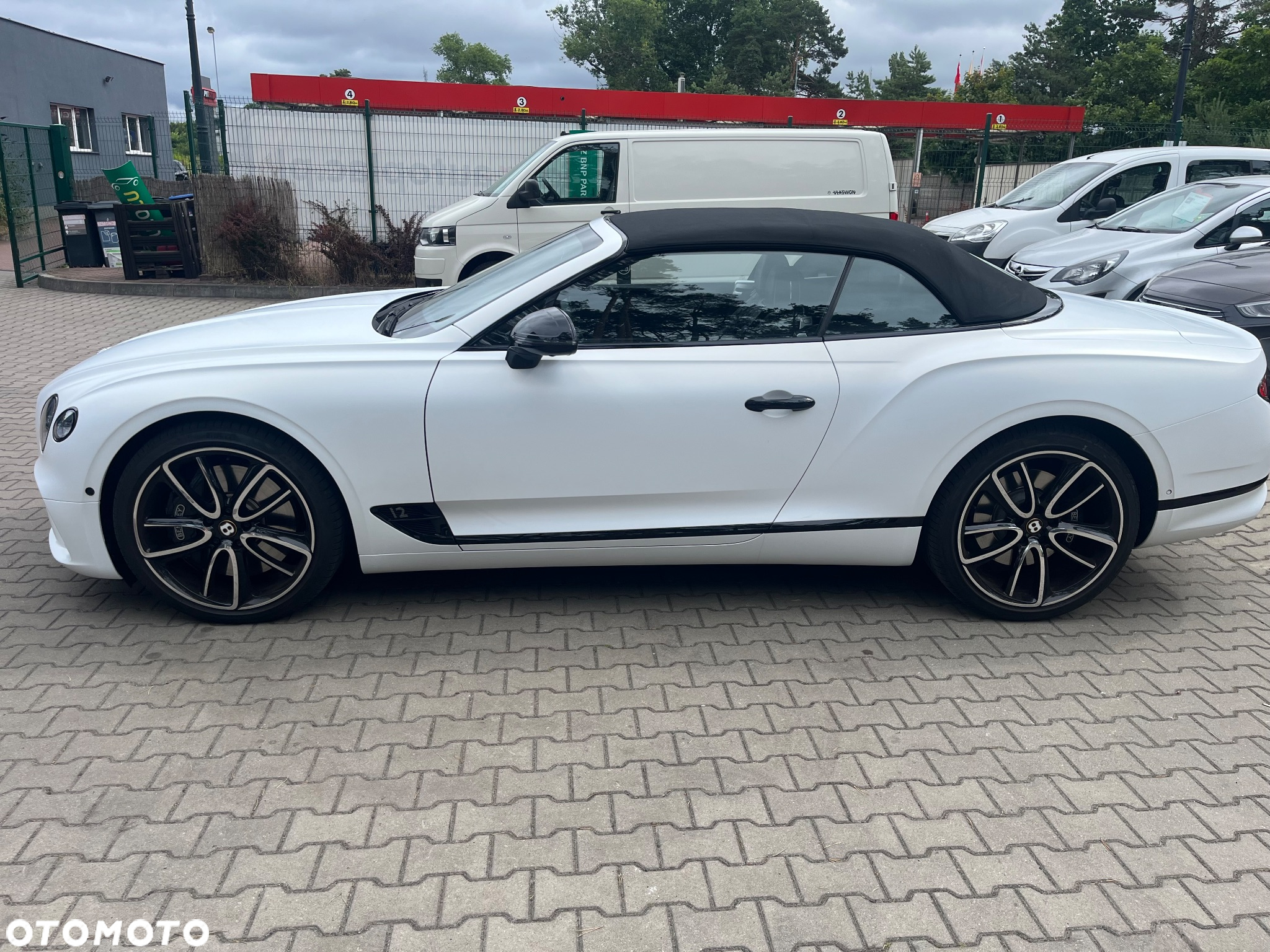 Bentley Continental GT New Convertible - 8