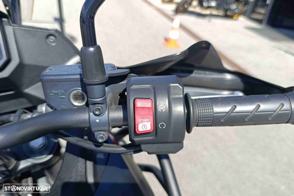 Honda Transalp 750 - 11