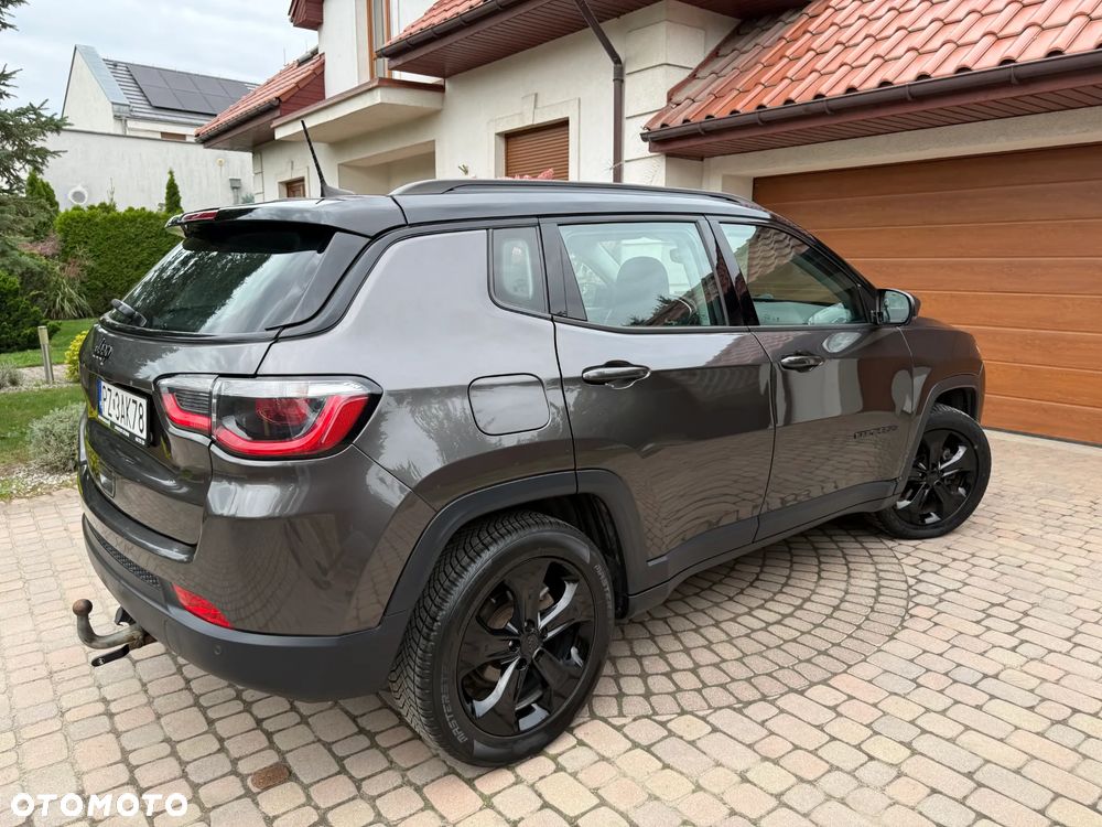 Jeep Compass 1.4 TMair Night Eagle FWD S&S - 8