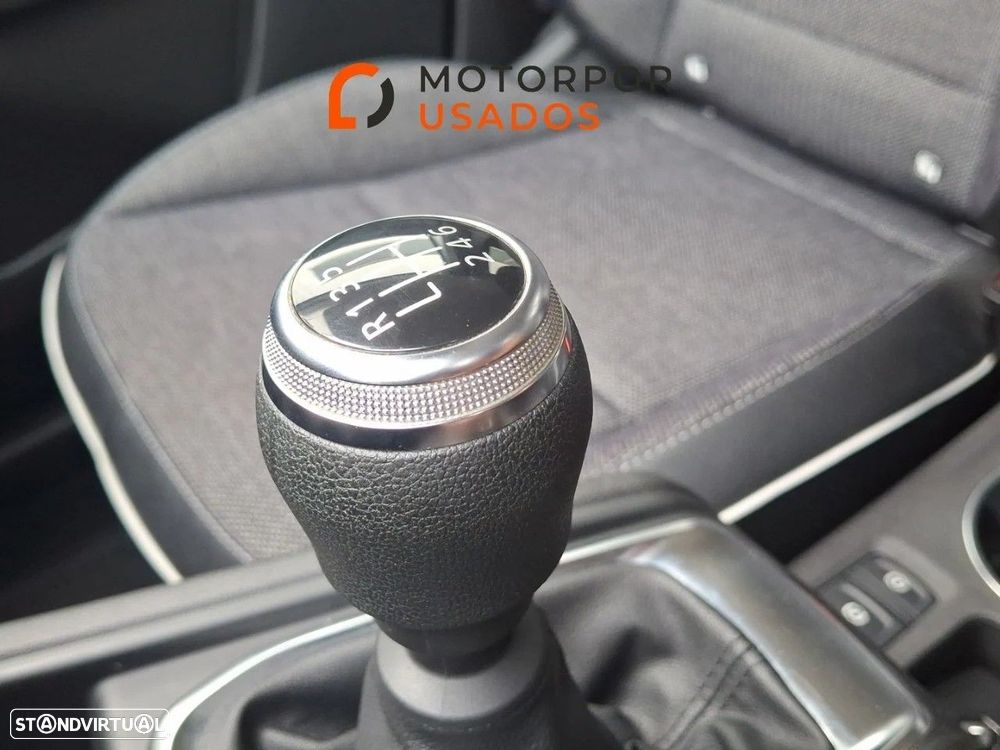 Renault Captur 1.0 TCe Techno Bi-Fuel - 17