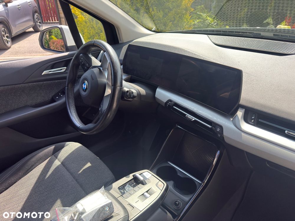 BMW Seria 2 218i - 19