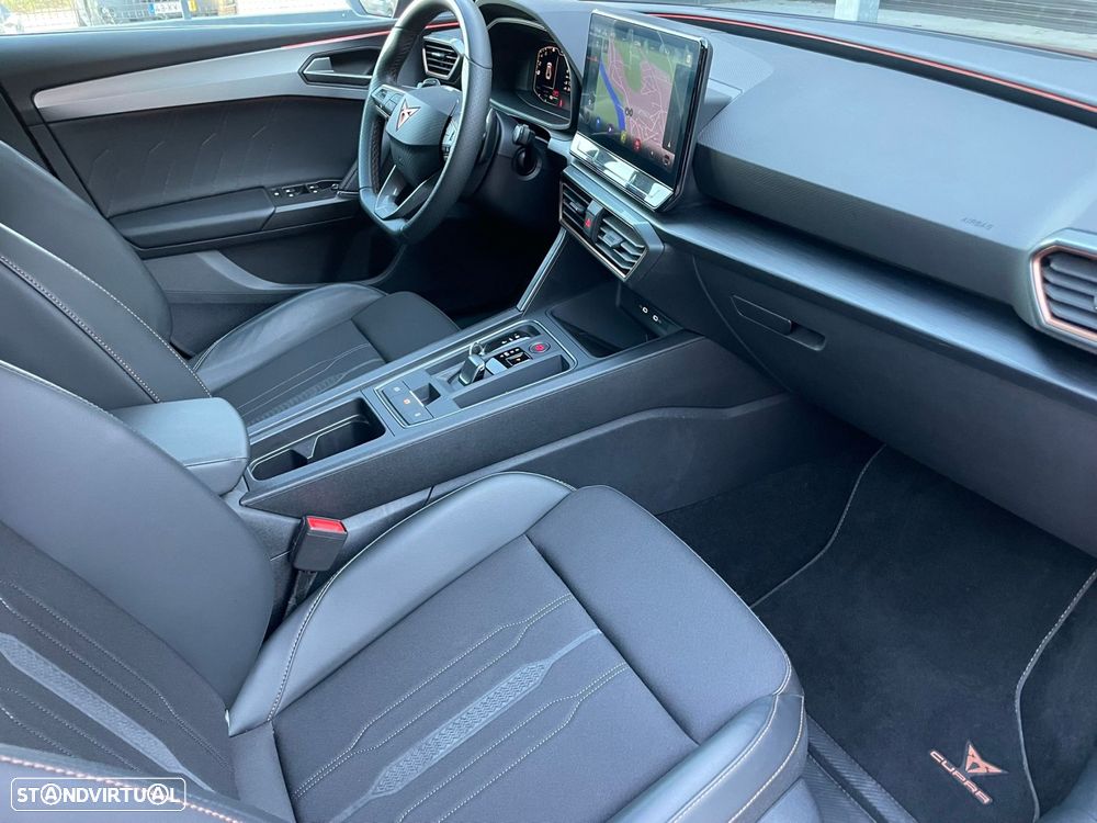 Cupra Leon 1.4 e-Hybrid VZ DSG - 11