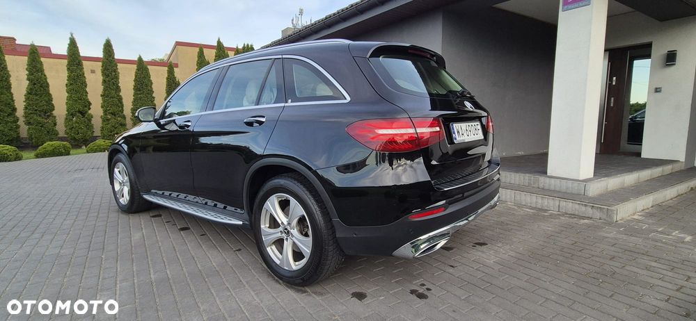 Mercedes-Benz GLC - 4