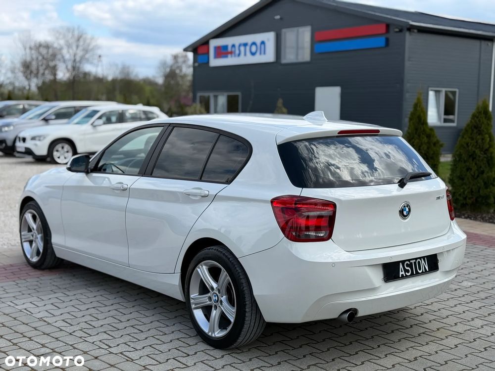 BMW Seria 1 116i - 10