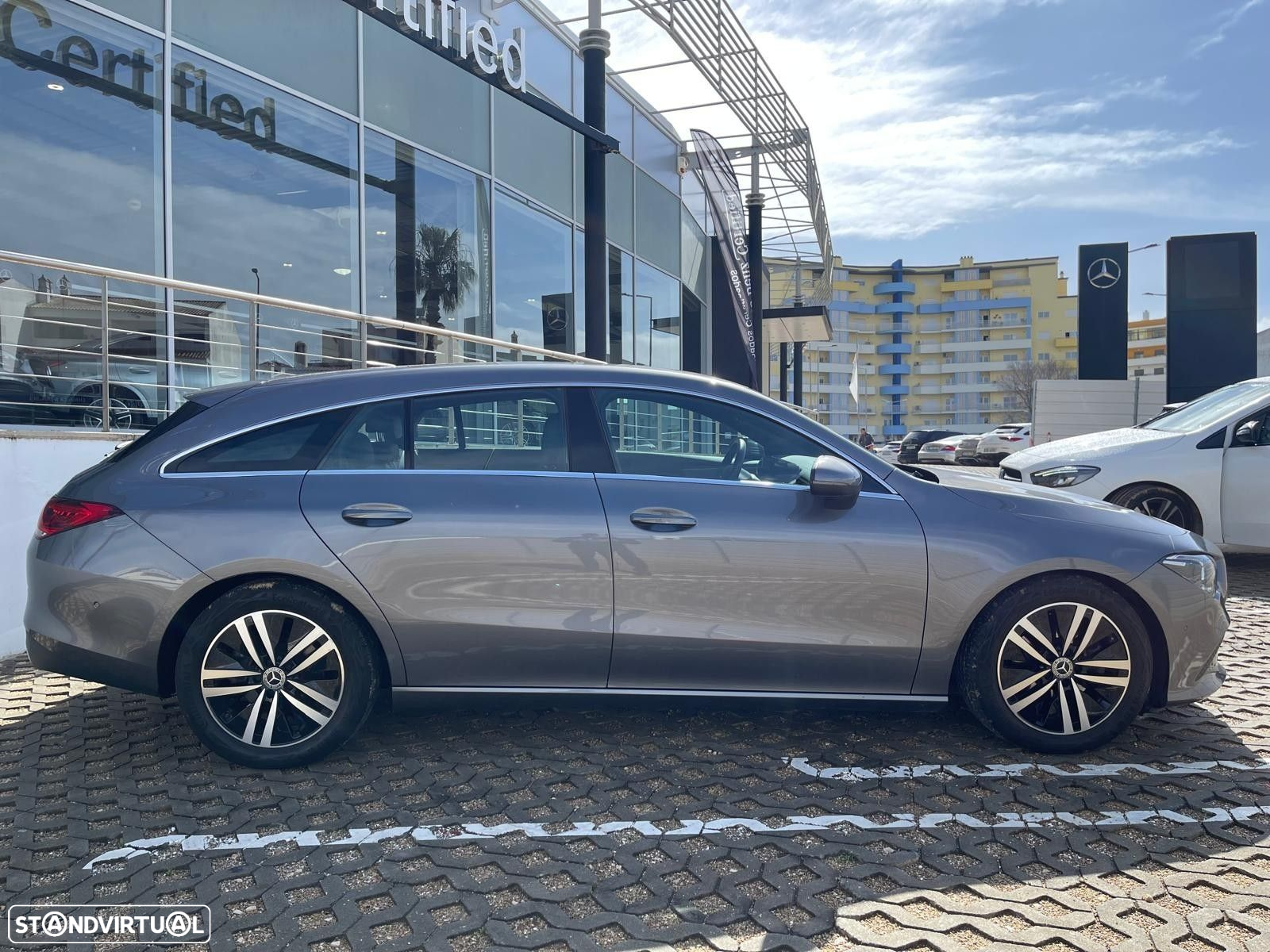 Mercedes-Benz CLA 200 Shooting Brake Progressive - 10