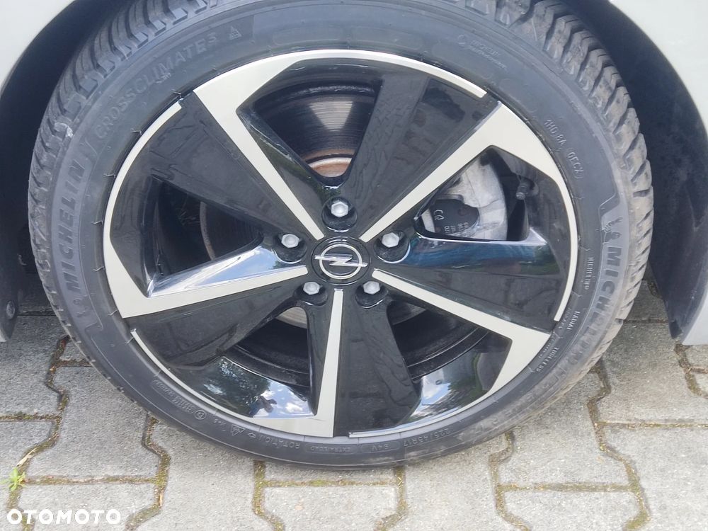 Opel Astra 1.2 Turbo Start/Stop GS Line - 25
