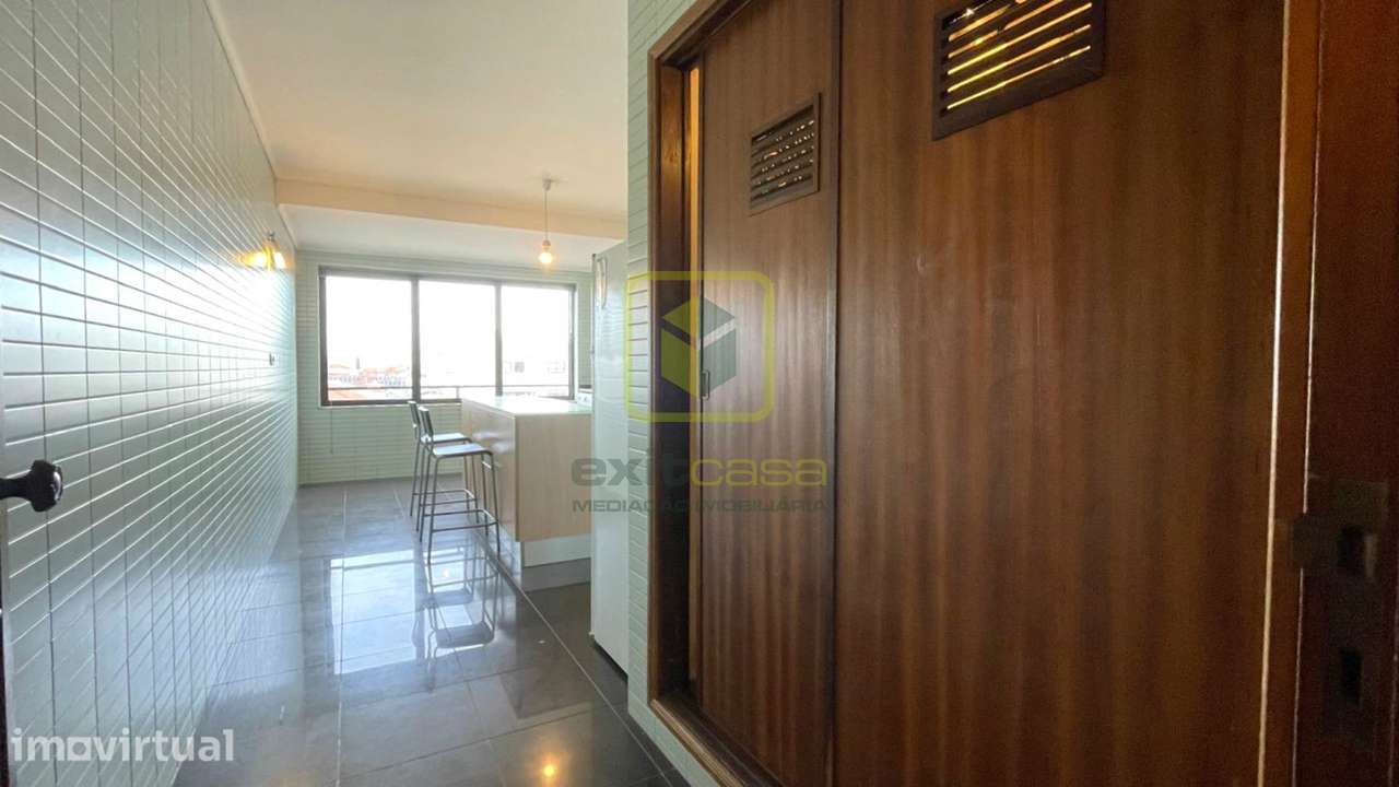 Apartamento T3 no Centro de Aveiro - Grande imagem: 3/24
