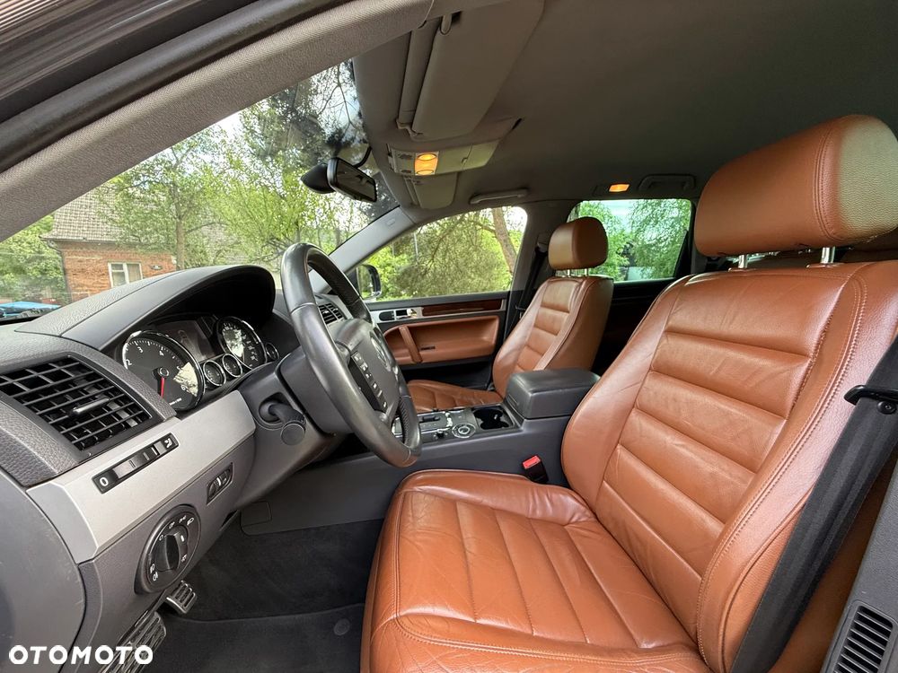 Volkswagen Touareg 3.0 V6 TDI Tiptr - 16