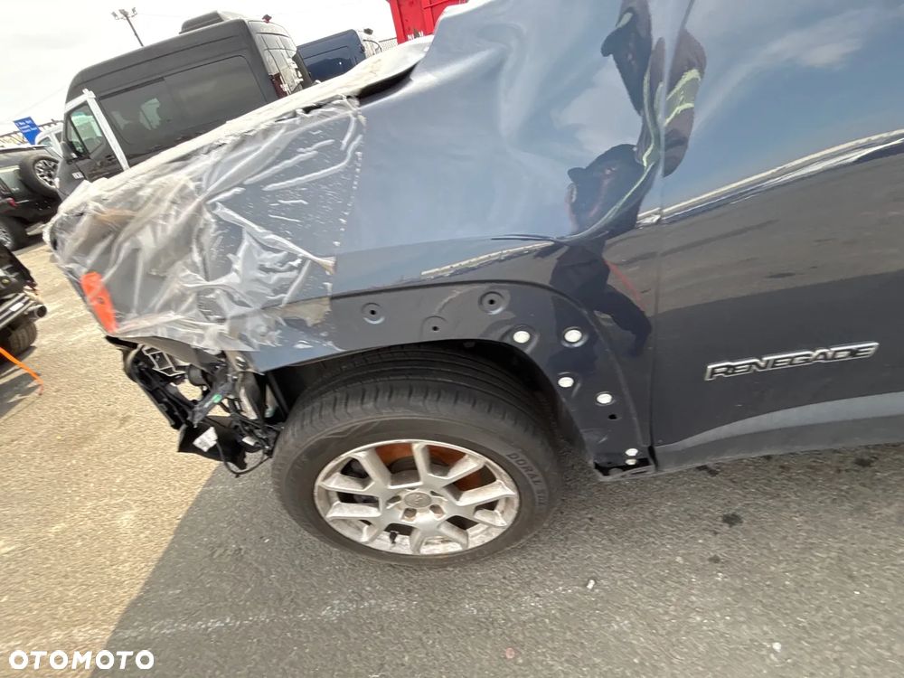 Jeep Renegade 1.3 T-GDI Active Drive Limited - 18