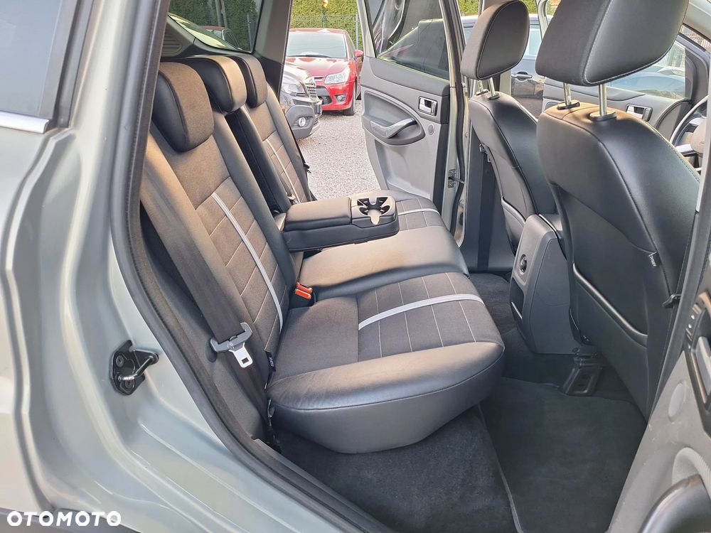 Ford Kuga 2.0 TDCi Individual - 31