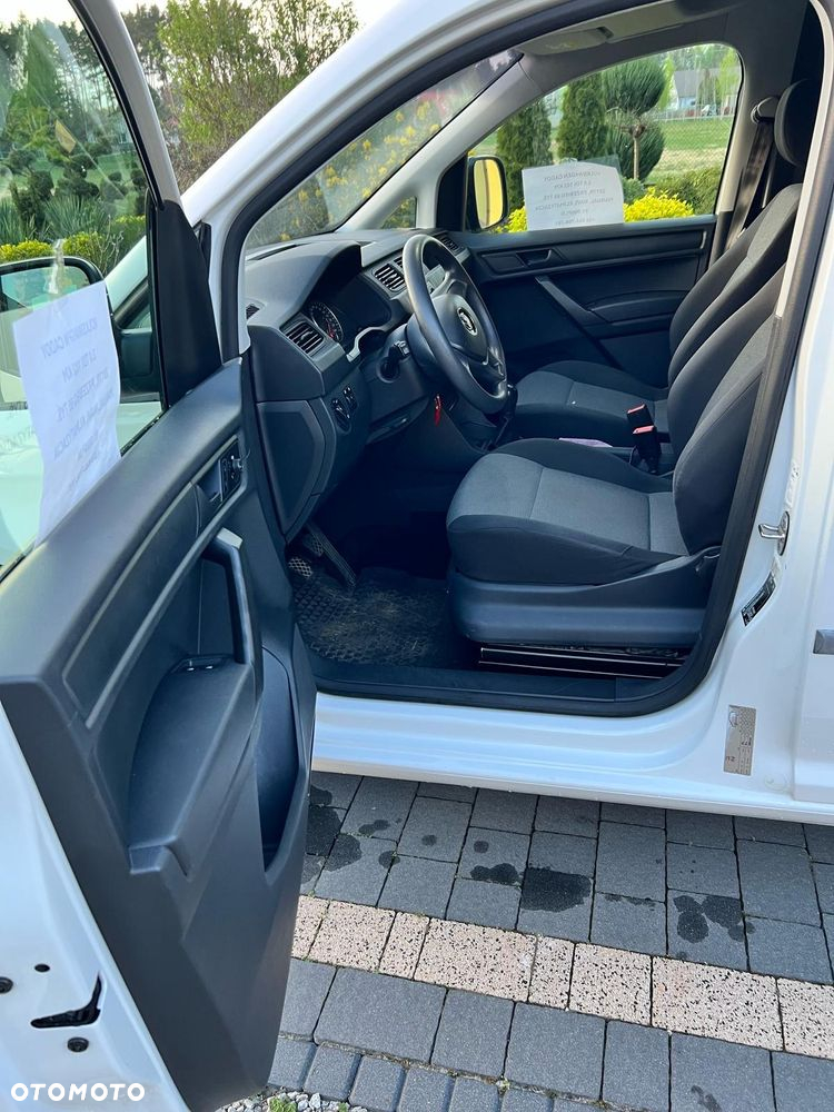 Volkswagen Caddy - 9