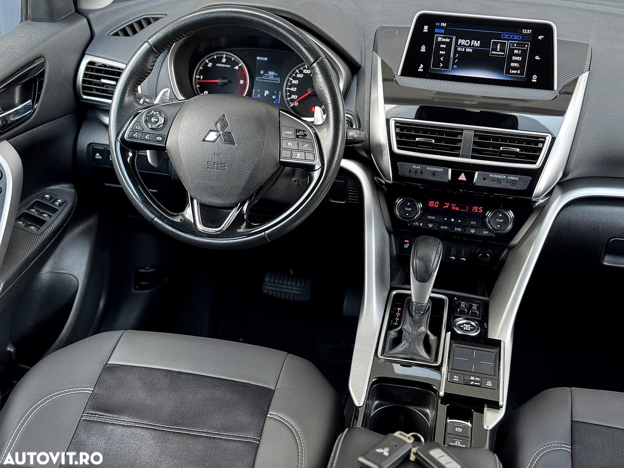 Mitsubishi Eclipse-Cross - 18