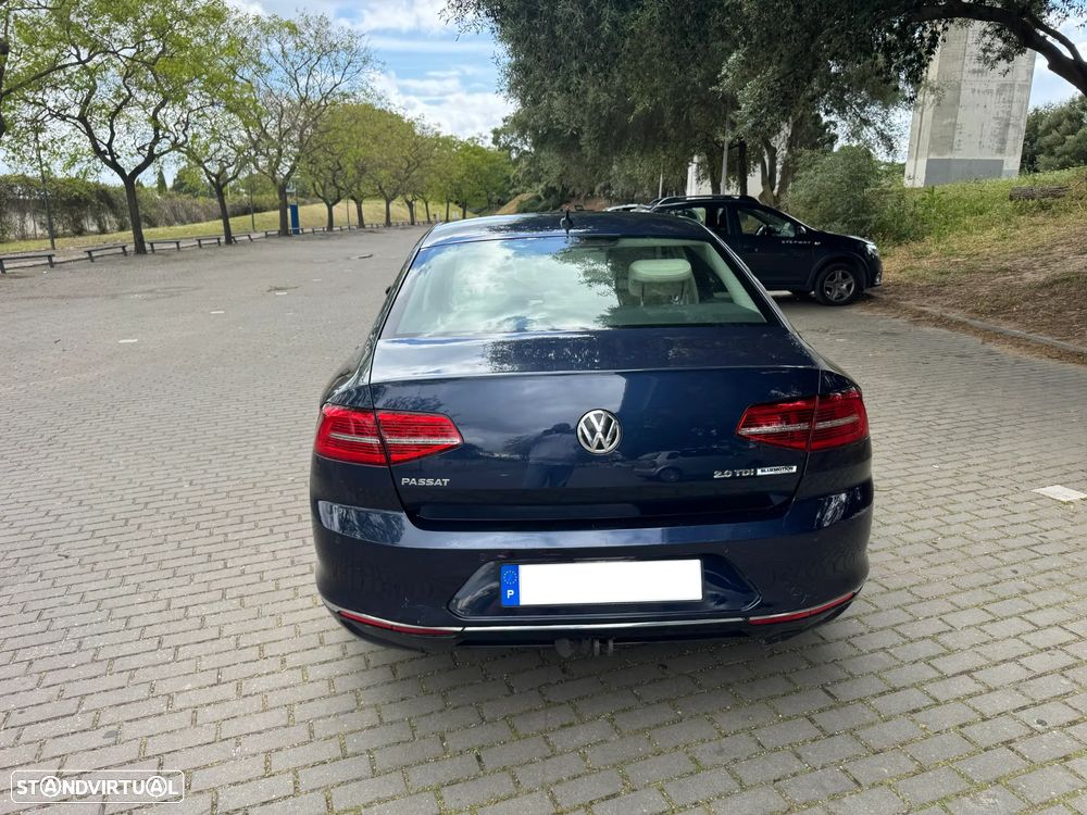 VW Passat 2.0 TDI Highline DSG - 3