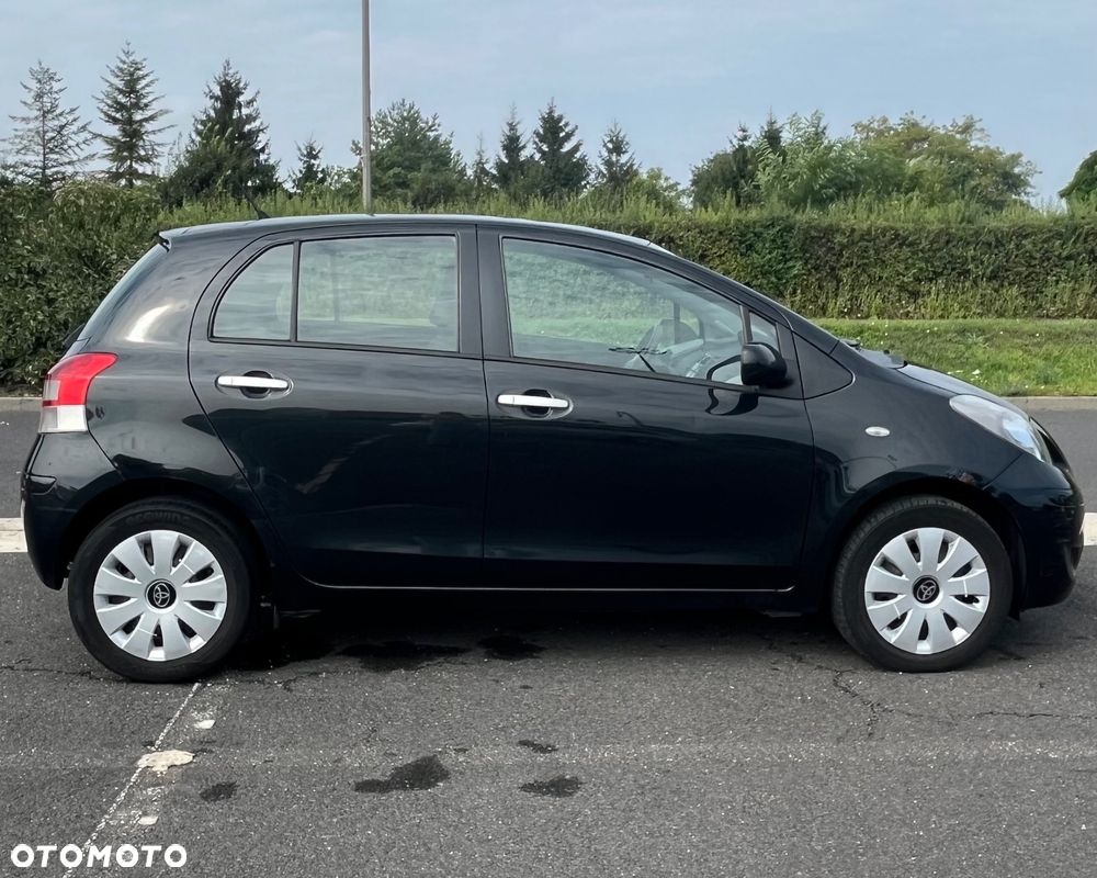 Toyota Yaris 1.33 VVT-i - 4