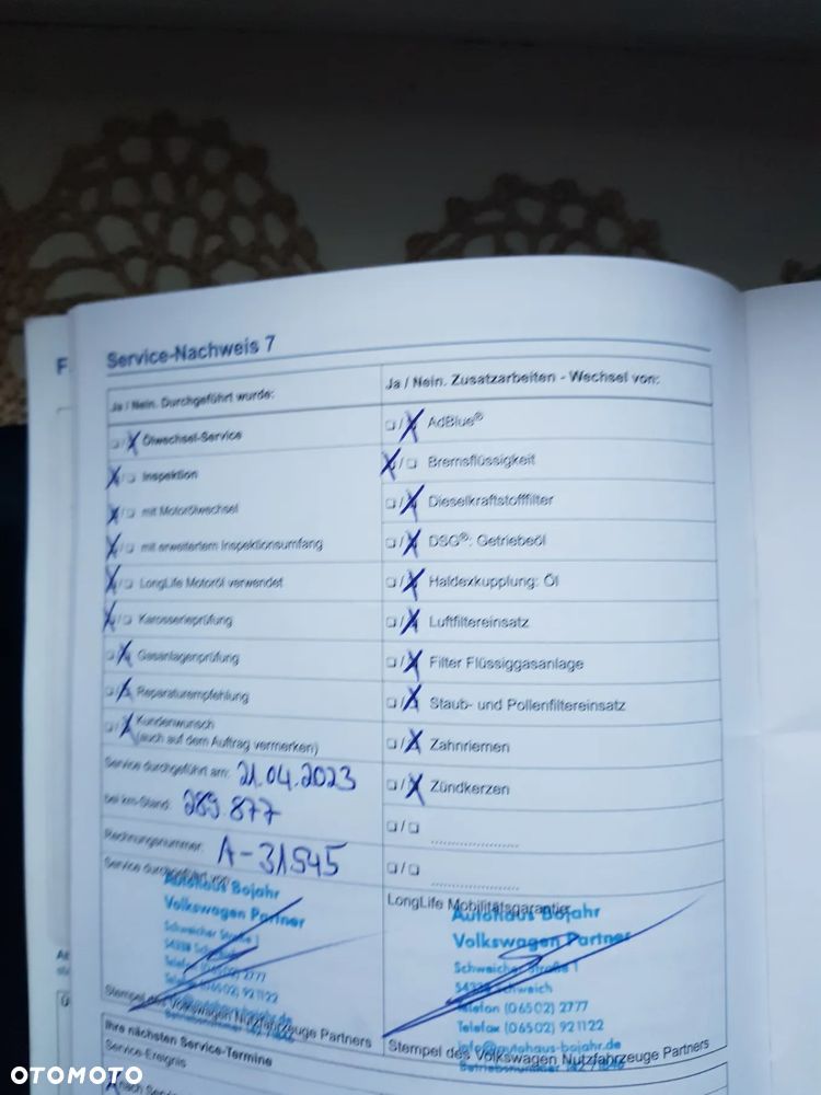 Volkswagen Transporter - 11