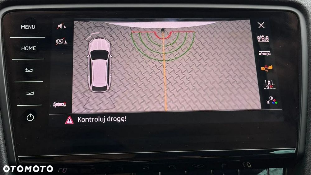 Skoda Octavia Scout 2.0 TDI 4x4 DSG - 31