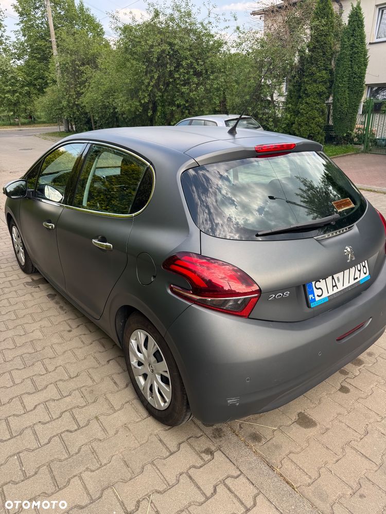 Peugeot 208 1.2 PureTech Allure - 2